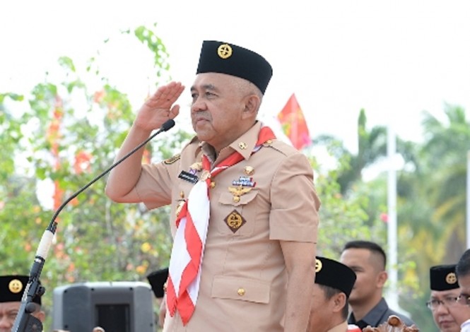 Gubernur Riau H Arsyadjuliandi Rachman Terima Tiga Penghargaan dari Kwarnas Gerakan Pramuka