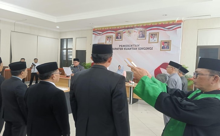 Suhardiman Amby Demosi Dedy Sambudi dari Sekda Jadi Kadis Perpustakaan