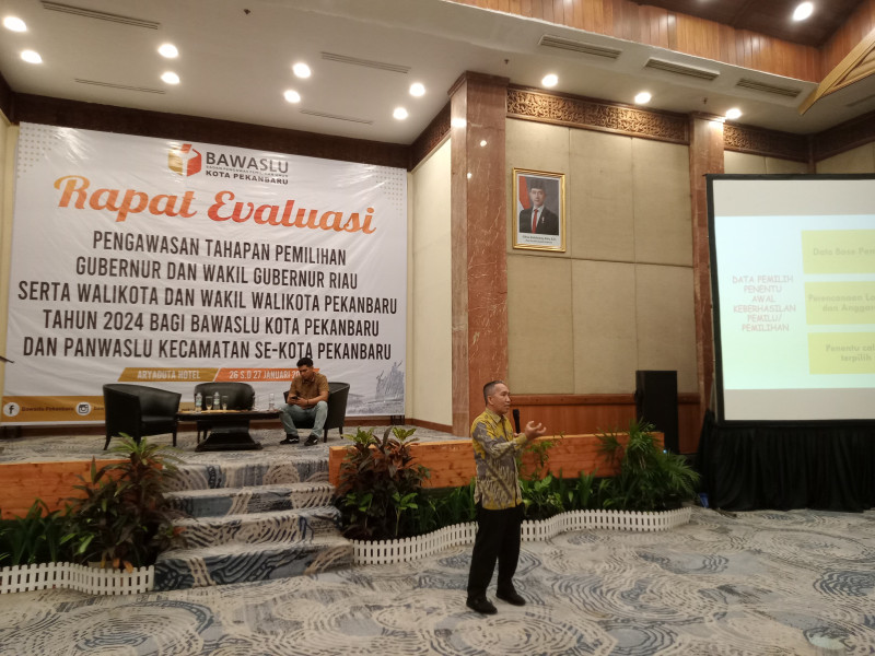 Usai Pilkada, Bawaslu Kota Pekanbaru Gelar Rapat Evaluasi Pengawasan Tahapan Pilkada 2024