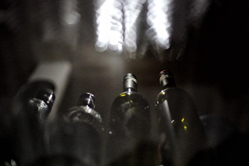 Awalnya Hanya Segelas Miras, Berujung Zina dan Pembunuhan