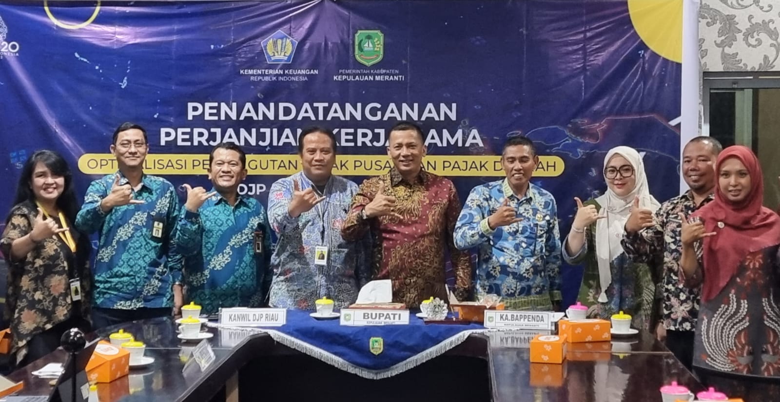 Bupati Adil Tandatangani Kerjasama Pajak Pusat dan Daerah dengan Direktorat Jenderal Pajak Indonesia