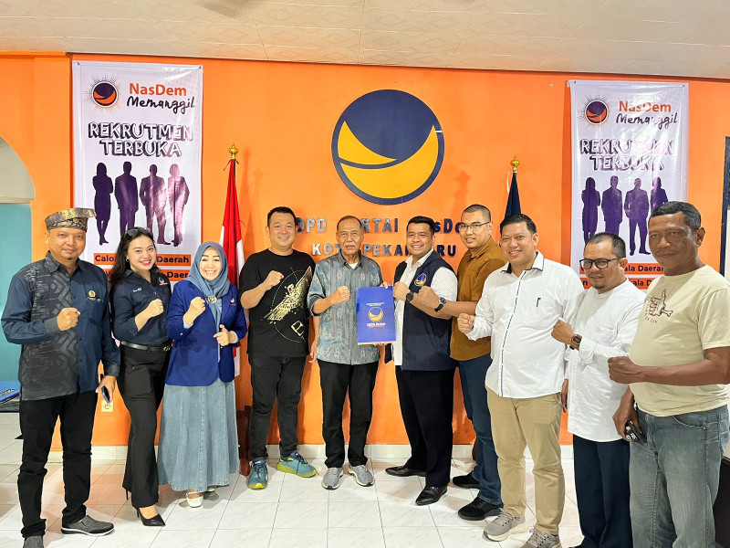 Kembalikan Formulir ke NasDem, Nasir   Day Terpanggil Pimpin Pekanbaru