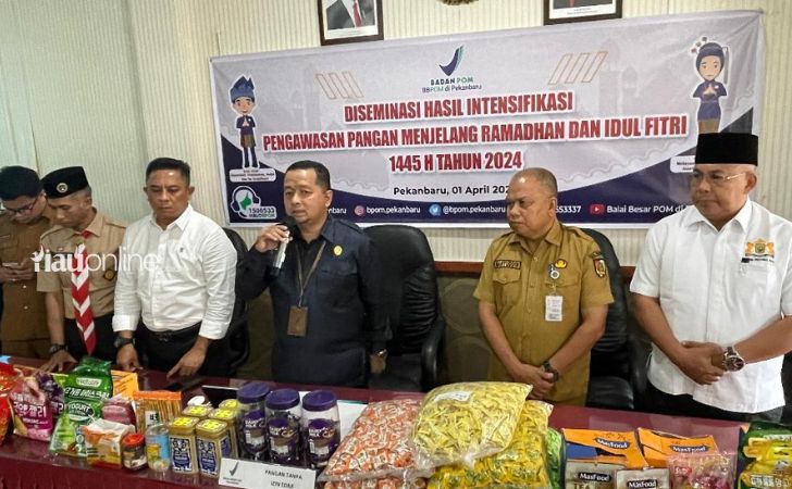 BBPOM Pekanbaru Temukan Ribuan Produk Makanan Kedaluwarsa