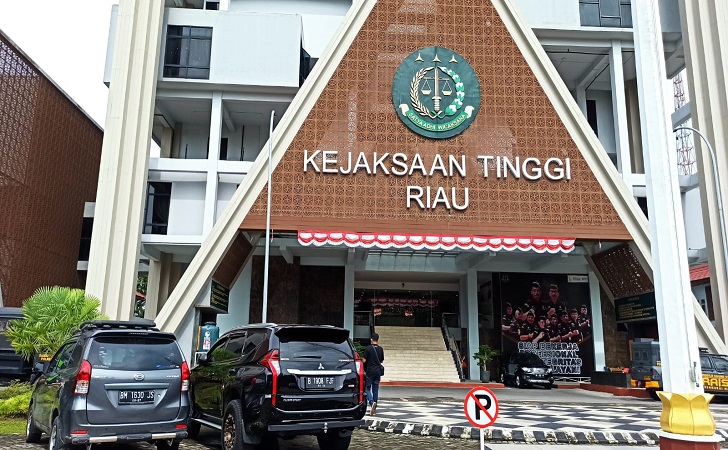 Kejati Riau Periksa Kepala Kejari Bengkalis