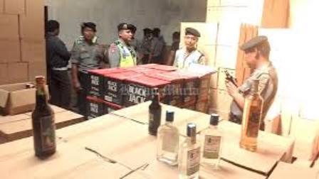 Brantas Mafia Miras di Riau, Ratusan Kardus Minuman Beralkohol Disita Polisi