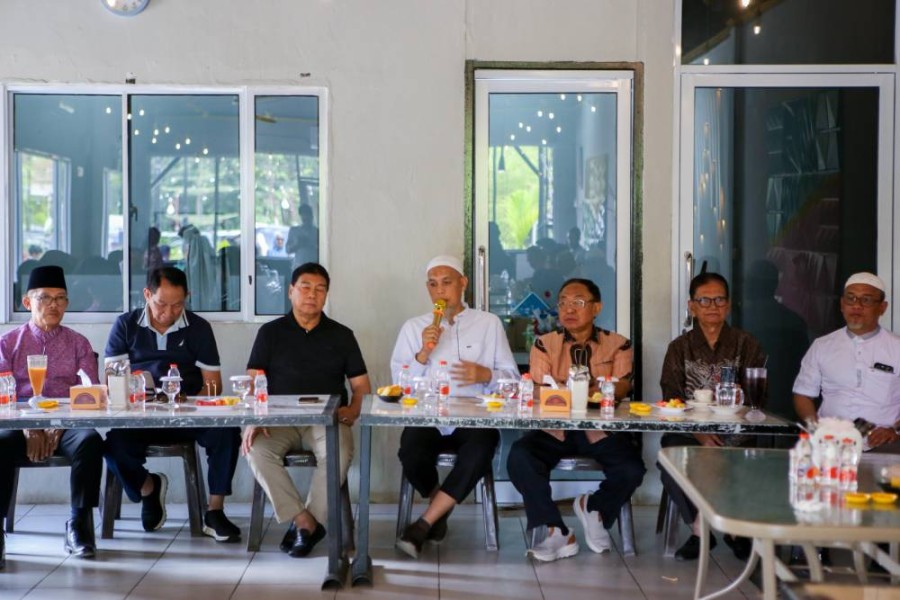 Bertemu Dengan Anggota DPR RI Dr. Achmad, Wako Paisal Harapkan Dukungan Kuat Untuk Pembangunan di Kota Dumai Kedepan