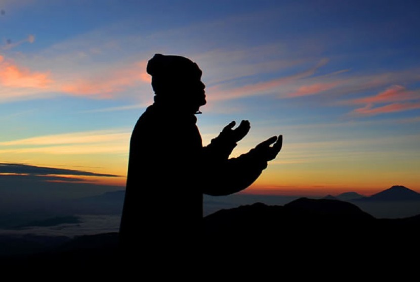 Doa Rasulullah SAW agar Jadi Manusia yang Bercahaya