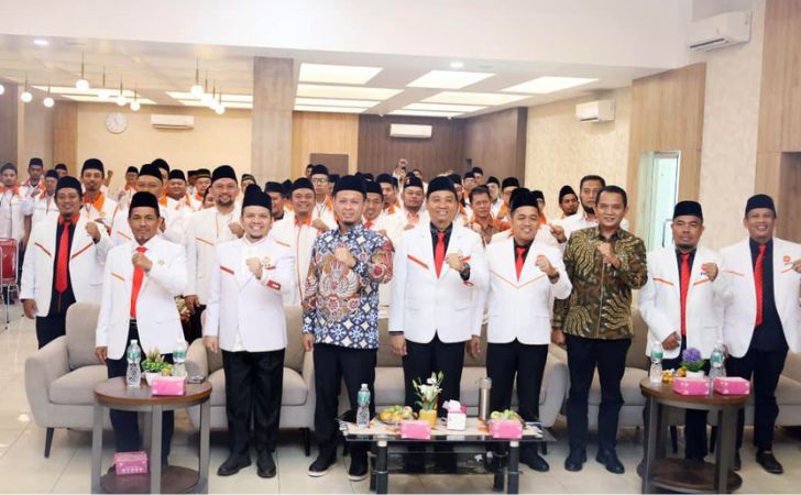 PKS Kukuhkan Pengurus Kota Pekanbaru Periode 2025–2030