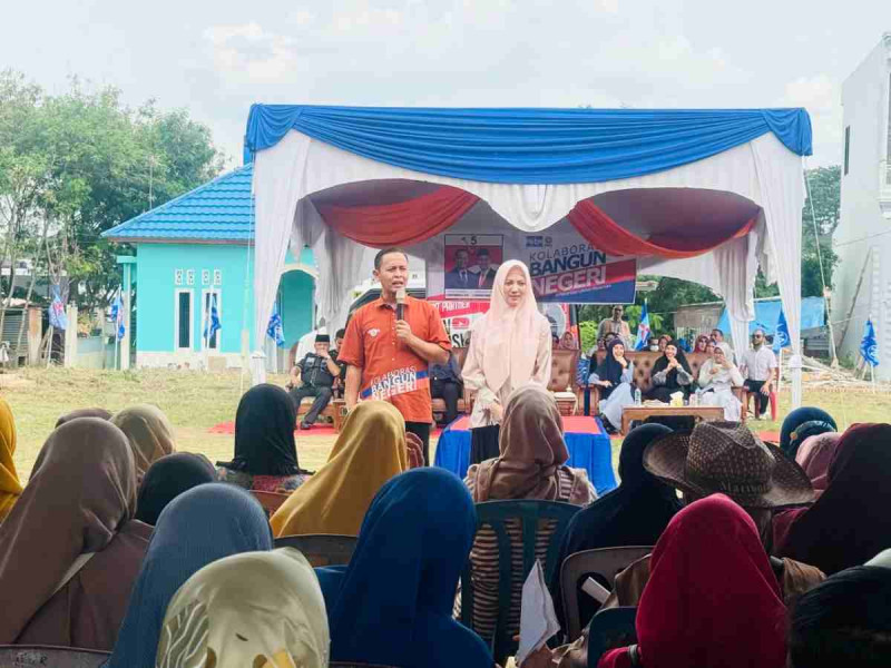 Optimis Menang, Agung Nugroho-Markarius Anwar Sapa Warga Kelurahan Tobek Godang