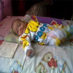Bayi 4 Bulan Ditelantarkan Orang Tuanya RS Eria Bunda