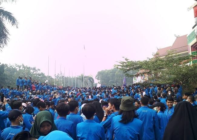 Mahasiswa UIR Ditahan Polda Riau, Alumni dan Rekan Mahasiswa Bentuk Gerakan Solidaritas Dukungan