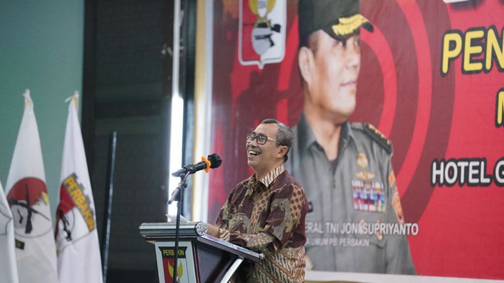Gubernur Syamsuar Lantik Pengurus Perbakin Riau