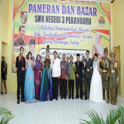 Walikota Berharap Bazar SMK Negeri 3 Tumbuhkan Semangat Wirausaha