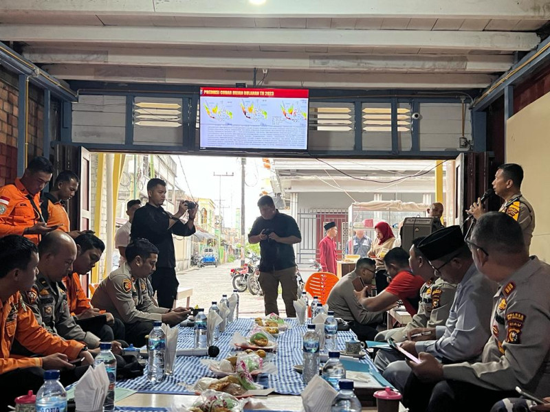 Anev Rutin bersama Forkopimda, Kapolres : Karhutla Bisa Teratasi Dengan Kerjasama Kita Semua