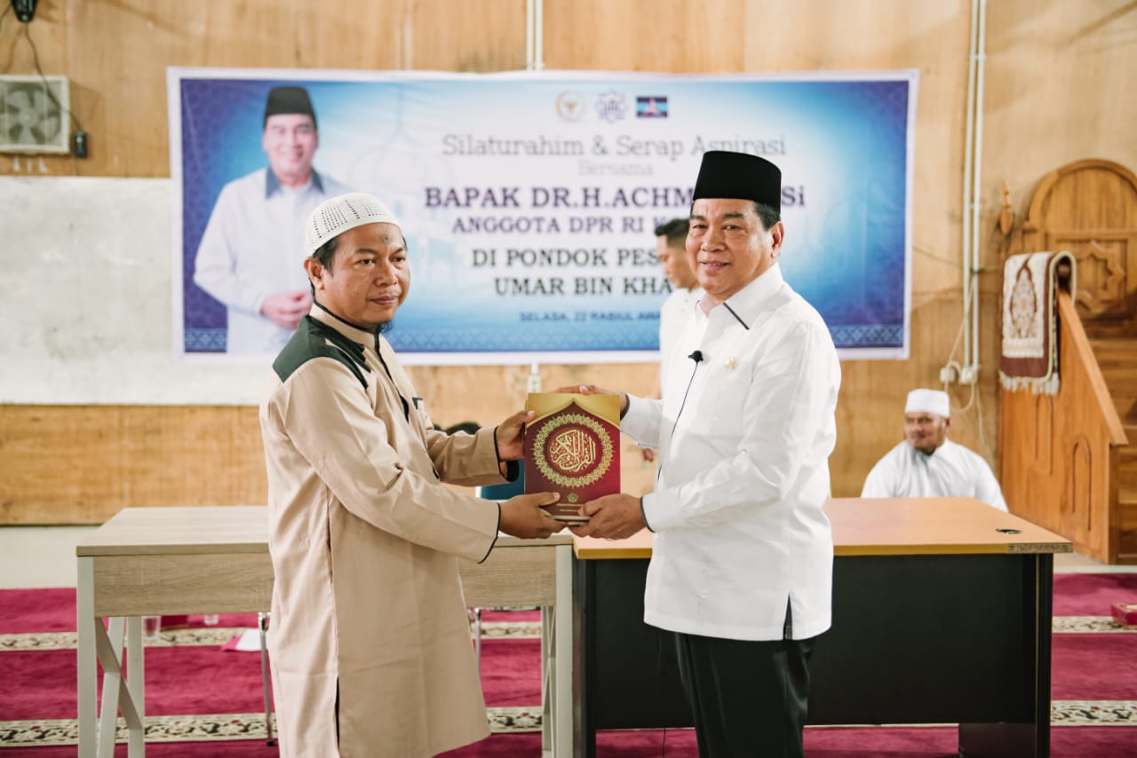 Anggota DPR RI Achmad Sebut Para Santri Bisa Jadi Pemimpin Bangsa