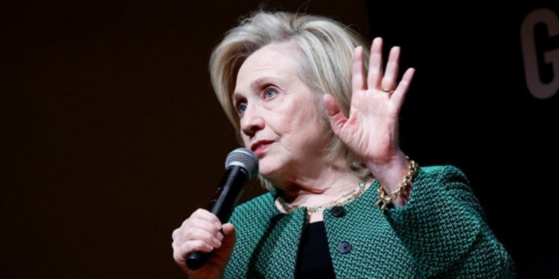 Hillary Clinton: Gonjang-ganjing Politik Amerika Bikin Putin Senang