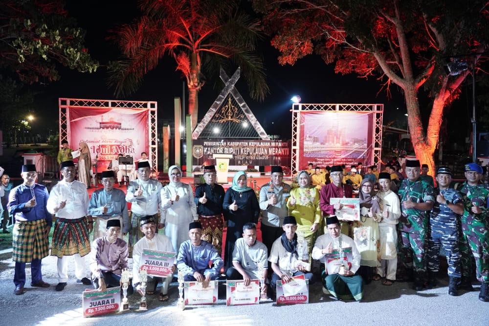 Bupati Meranti HM Adil Laksanakan Lomba Pawai Takbir Hari Raya Idul Adha Tahun 2022.