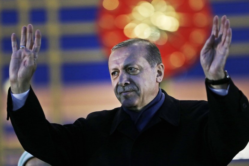 Erdogan: Hentikan Pembungkaman Azan di Langit Yerusalem