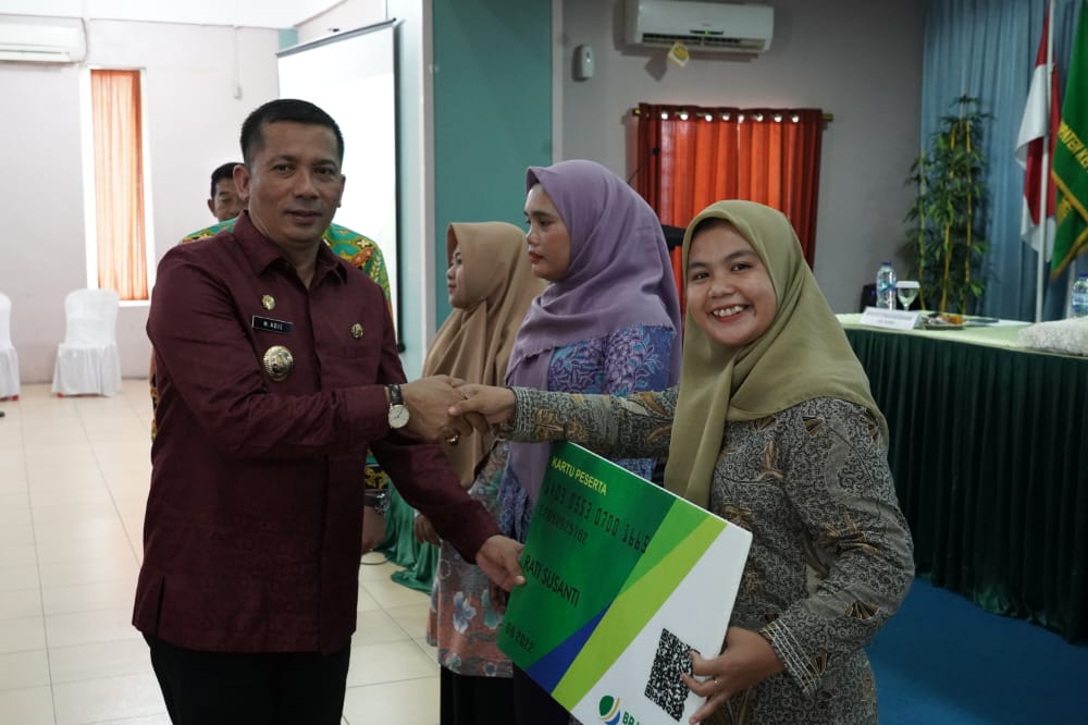 Bupati HM Adil Ikuti Forum Discussion BPJS Ketenagakerjaan Cabang Dumai