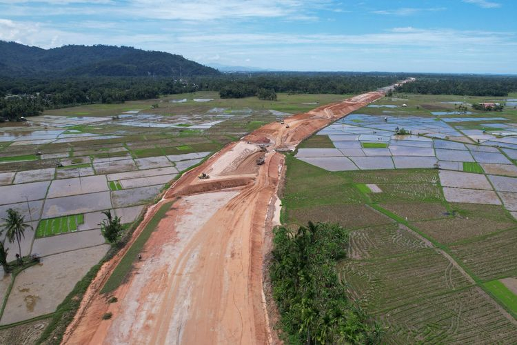 Tol Padang-Sicincin dan Pekanbaru-Pangkalan Ditargetkan Beroperasi 2024