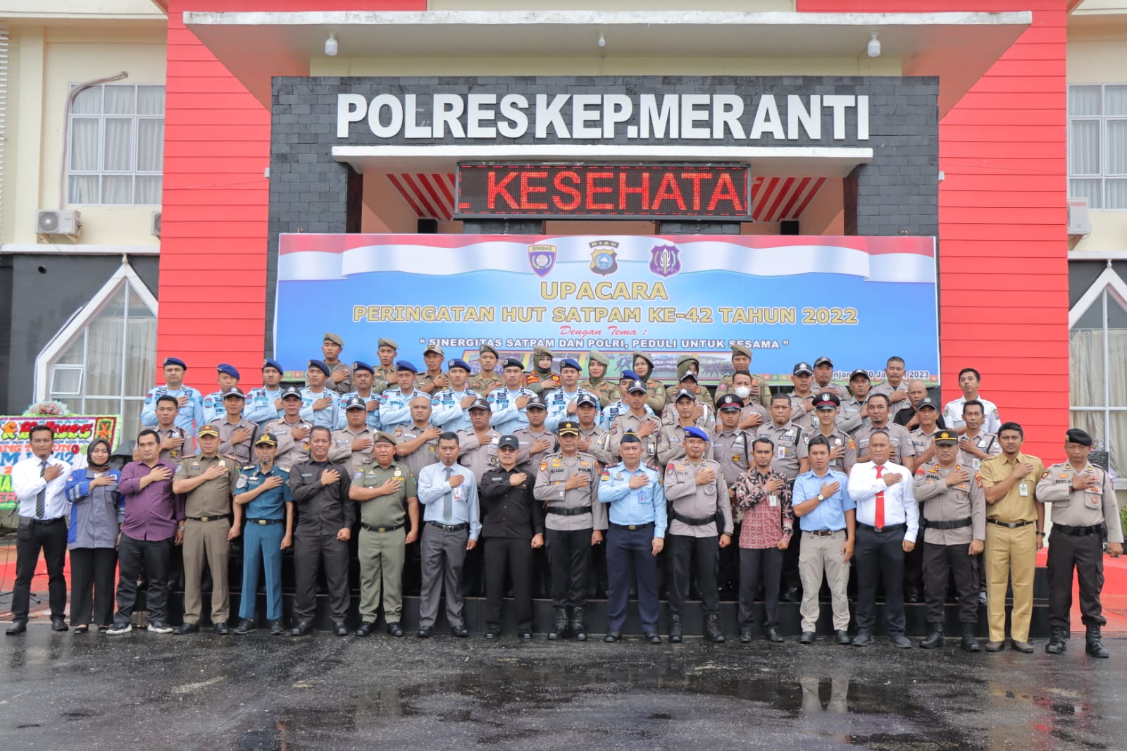Polres Meranti Gelar Upacara Peringatan HUT Satpam ke-42