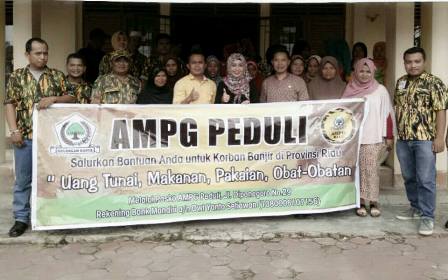 AMPG Riau Salurkan Bantuan Bencana Banjir di Pelalawan
