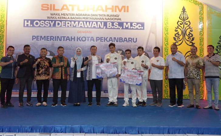 Pemko Pekanbaru Beri Bonus Atlet Senam Peraih Medali SEA Games 2025