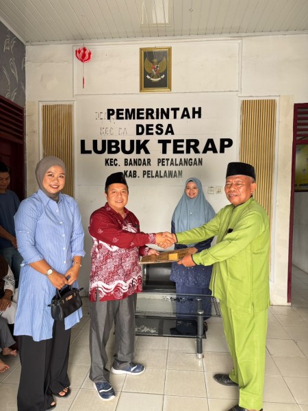 Riyan Ade Putra, S.IP Resmi Mendaftar Calon Kepala Desa Lubuk Terap,: 