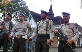 Benarkah Masuk Gereja Haram Secara Mutlak tanpa Kecuali?