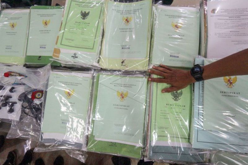 20 Kelompok Tani di Riau Terima Sertifikat PS Seluas 13.371 Ha