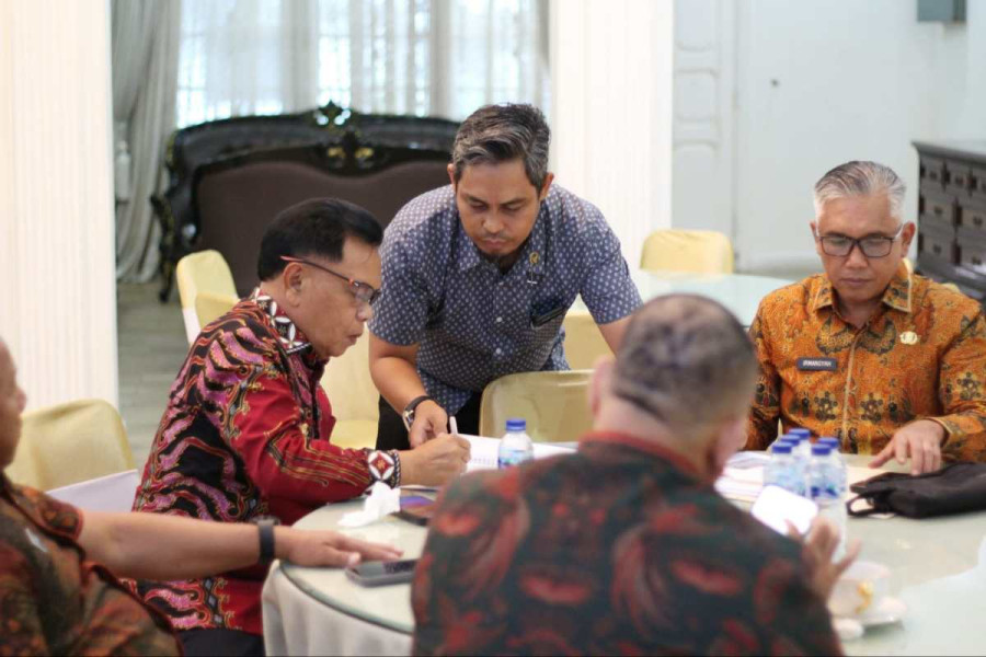 Plt Bupati Asmar Terus Percepat Transfer DBH Migas dari Provinsi dan Pusat