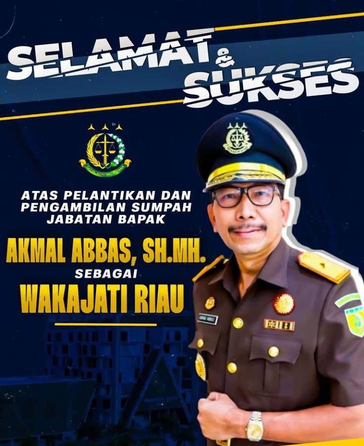PLT Bupati Kuansing Suhardiman Amby mengucapkan selamat pelantikan Akmal Abbas sebagai Wakajati Riau