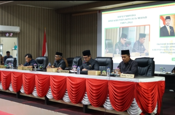 Paripurna pemberhentian  ketua DPRD dan pergantian ketua DPRD sementara 