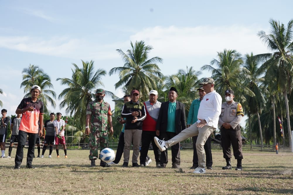 Bupati Meranti HM Adil Buka Turnamen Tanjung Gadai CUP Tahun 2022
