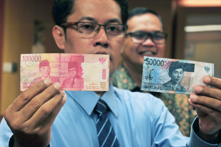 Gunakan Air Untuk Identifikasi Uang Palsu, Begini Caranya Menurut Bank Indonesia