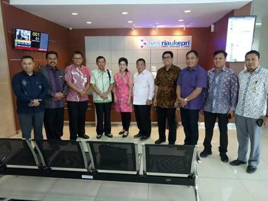 DPRD Riau Segera Panggil Dirut Bank Riau-Kepri