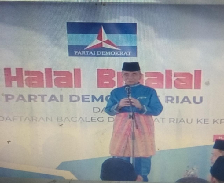2 Mantan Gubernur Riau Hadiri Halal Bihalal Partai Demokrat Sebelum Daftarkan Bacaleg ke KPU