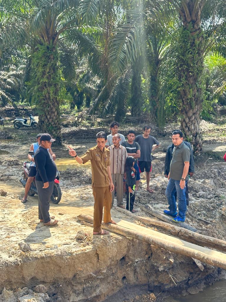 Percepat perbaiki Akses Dusun Pematang Balam Yang Diterjang Banjir
