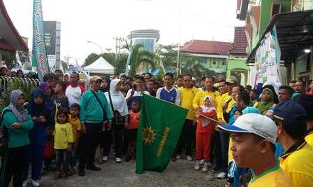 Dihadiri Walikota, Rasyad Zein Lepaskan Acara Gerak Jalan Sehat Muhammadiyah dan Aisyiyah Pekanbaru
