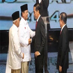 Debat Capres-Cawapres : Prabowo Sarat Gagasan, Joko Tekankan Implementasi