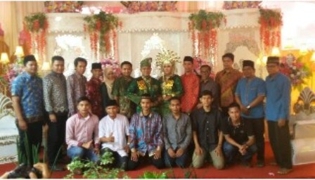 Sejumlah Aktivis Gerakan Mahasiswa Asal Pekanbaru Ramai Hadiri Pesta Pernikahan Alamsah di Siakhulu