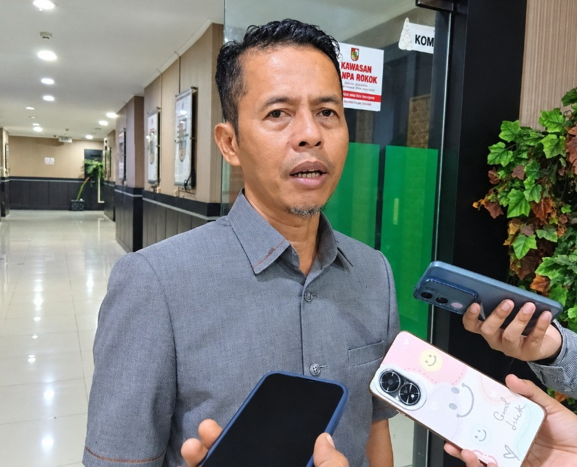 Urai Antrean BBM, Mobil Bertonase Besar Jangan ke dalam Kota