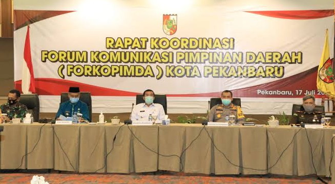 Wako dan Forkopinda Pekanbaru Himbau Sholat Ied di Rumah