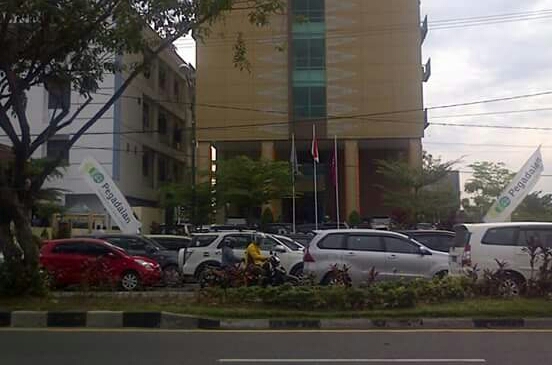 Parkir Pesonna Hotel Menyebabkan Kemacetan di Jalan Sudirman, Anton: Kami Kapok Menginap Disini