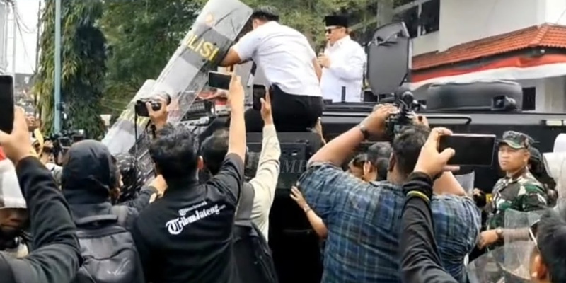 Tuntutan Mundur Bupati Pati Makin Kencang Menggema di X