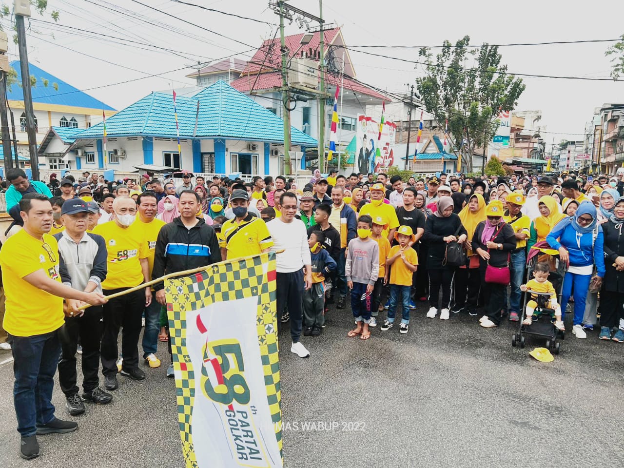 Semarakkan HUT Ke-58 Partai Golkar, Wabup Meranti H.Asmar  Hadiri Jalan Sehat