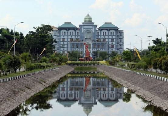 Klarifikasi atas Pemberitaan Dugaan Korupsi Akbarizan di UIN Suska Riau