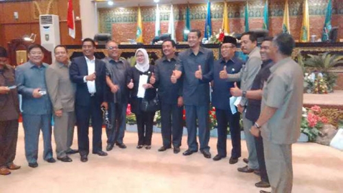Paripurna Dewan, Septina Resmi Diumumkan Sebagai Ketua DPRD Riau