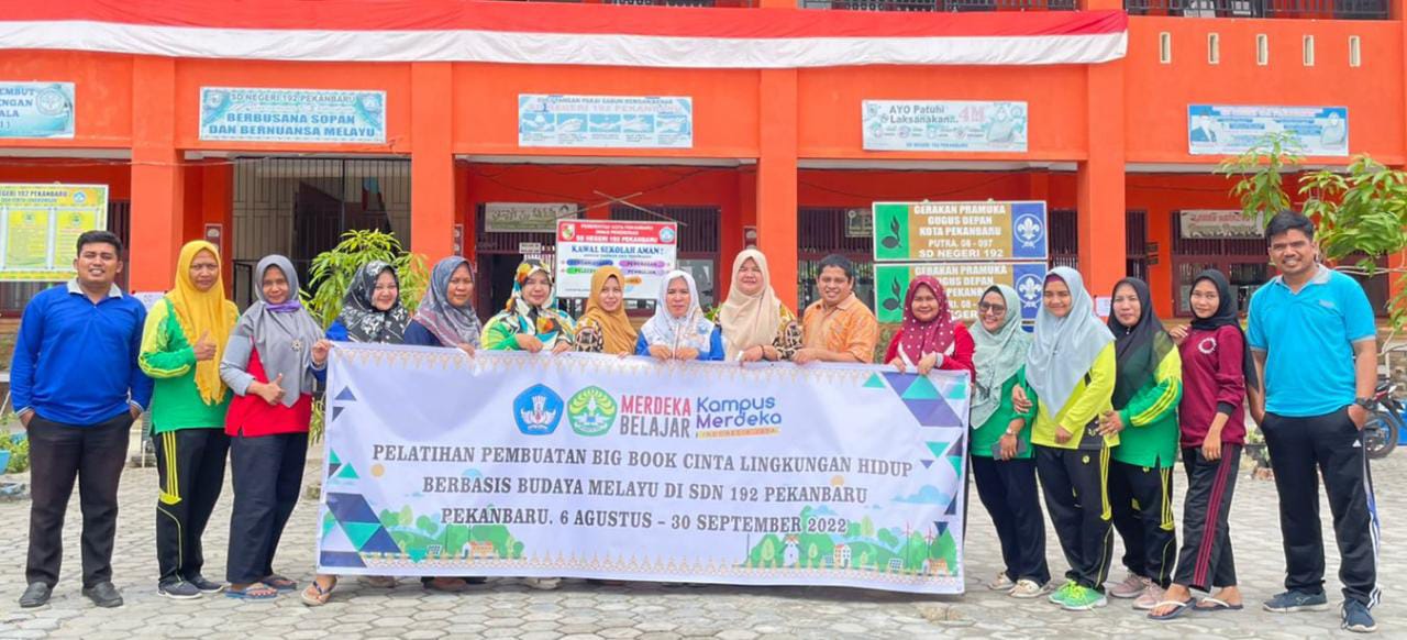 Dosen FKIP Berikan Pelatihan Pembuatan Bahan Ajar dan Big Book Berbasis Kearifan Lokal