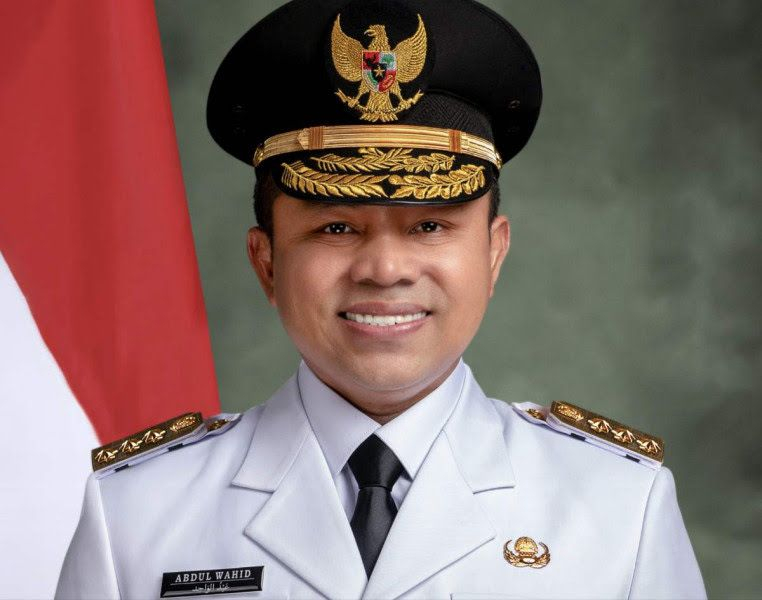 Abdul Wahid: Dari Anak Pesantren hingga Menjadi Gubernur Riau